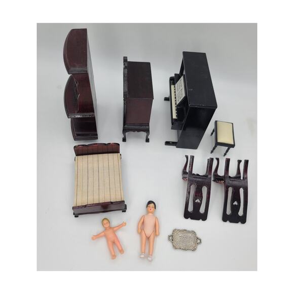 Vintage Wooden Dollhouse Furniture 10 pc Lot - Picture 6 of 8